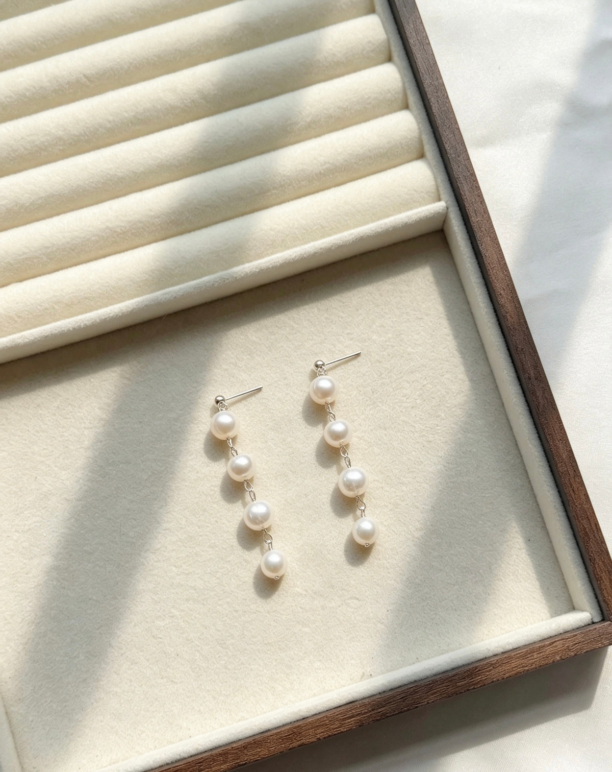 Pendientes largos de perlas de agua dulce | Plata de ley S925