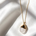 Collar con colgante de cuarzo transparente natural en oro de 14 quilates | Hecho a mano