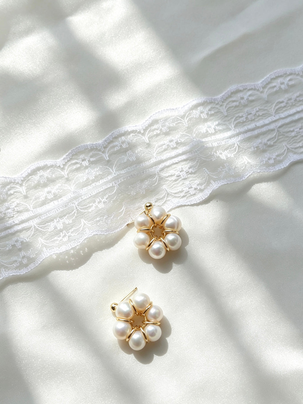 Pendientes de girasol con perla de agua dulce | Chapados en oro de 14K, plata S925