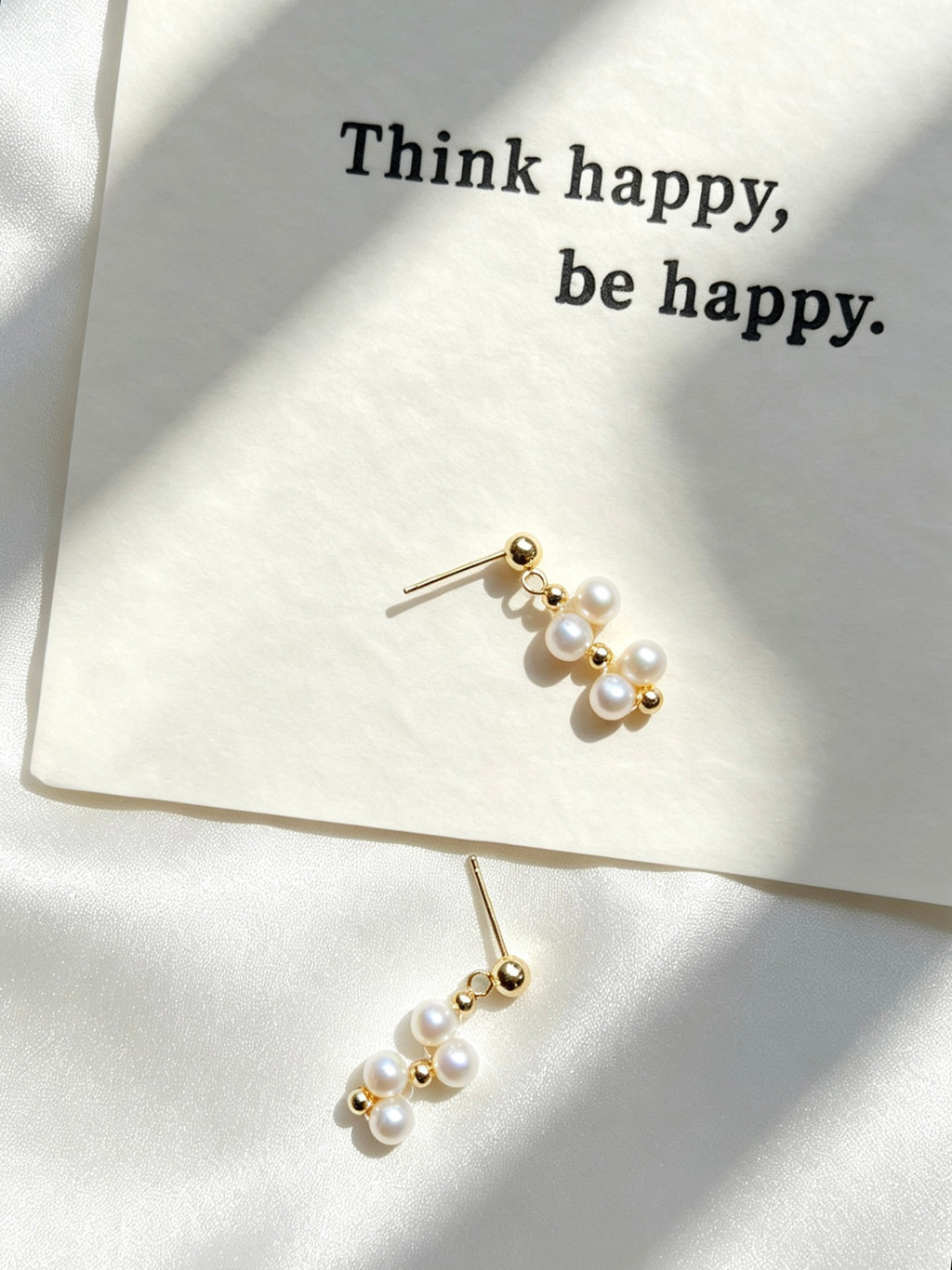 Pendientes de encaje con perla de agua dulce | Chapado en oro de 14K, plata S925