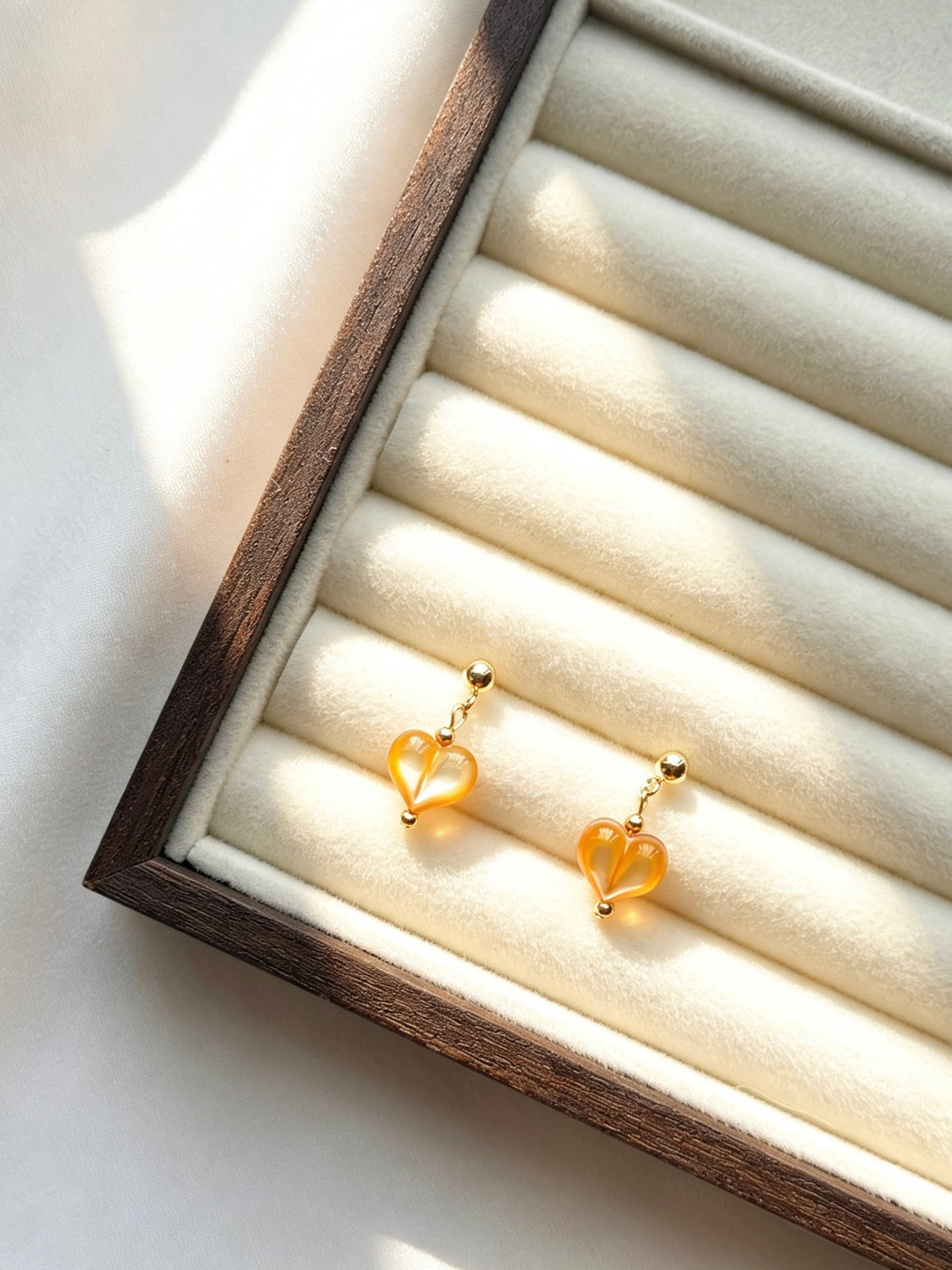 Pendientes de madreperla amarilla natural | Chapados en oro de 14K, plata S925
