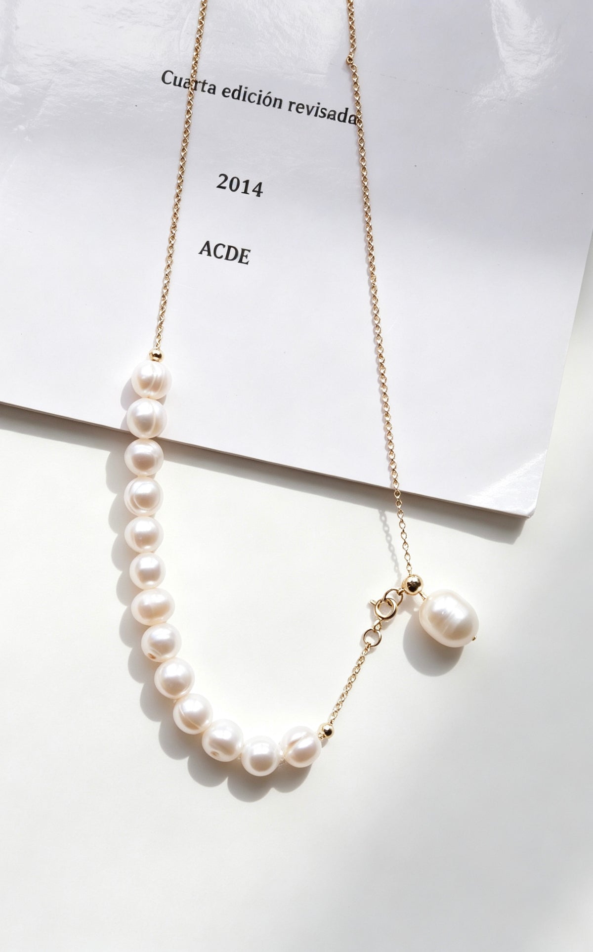 Collar de perlas Smile | Perlas de agua dulce naturales de 8 mm, oro