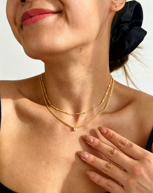 Set de collares en capas de circonita cúbica bañados en oro de 14K | Diseño minimalista