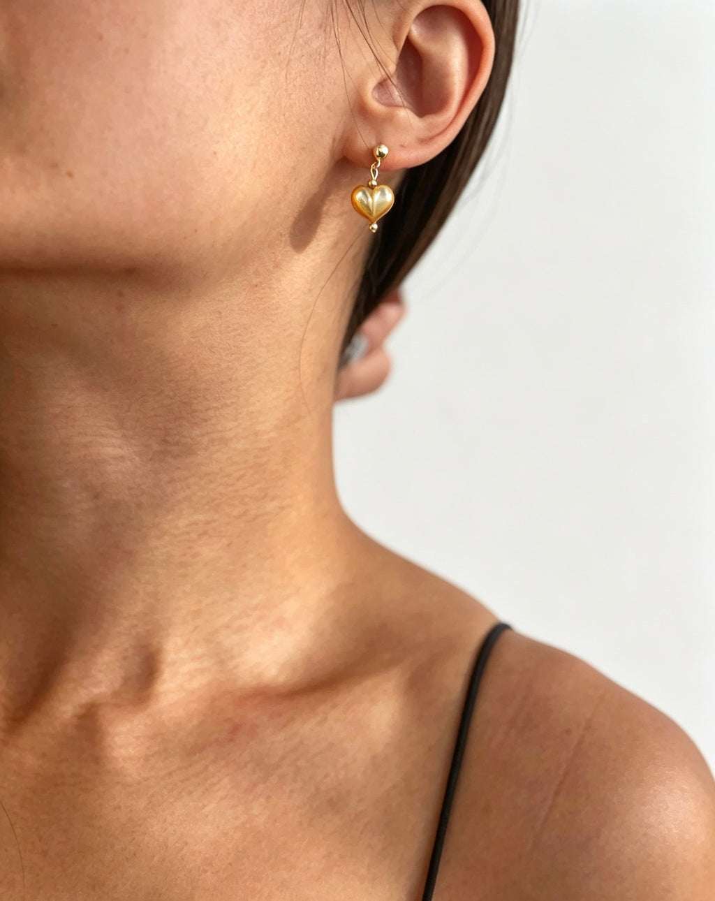 Pendientes de madreperla amarilla natural | Chapados en oro de 14K, plata S925