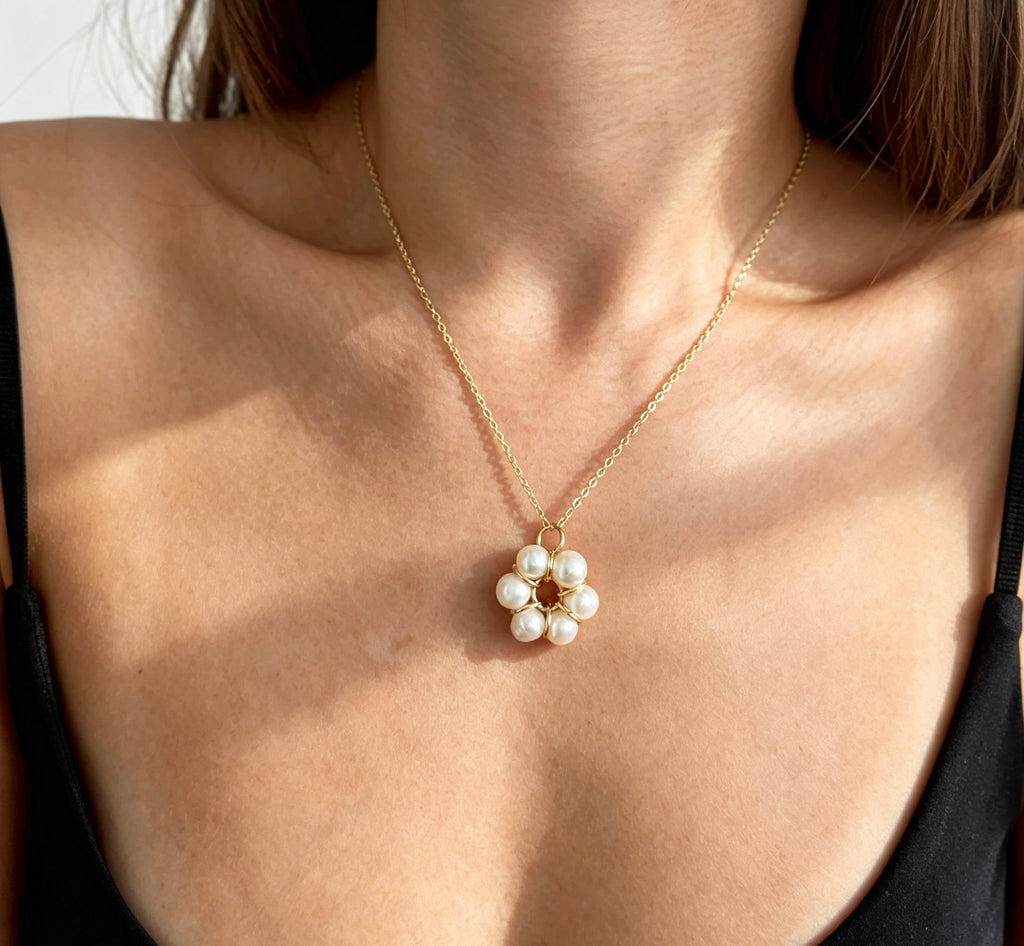 Sunflower Pearl Necklace | 8mm Natural Freshwater Pearls, gold
