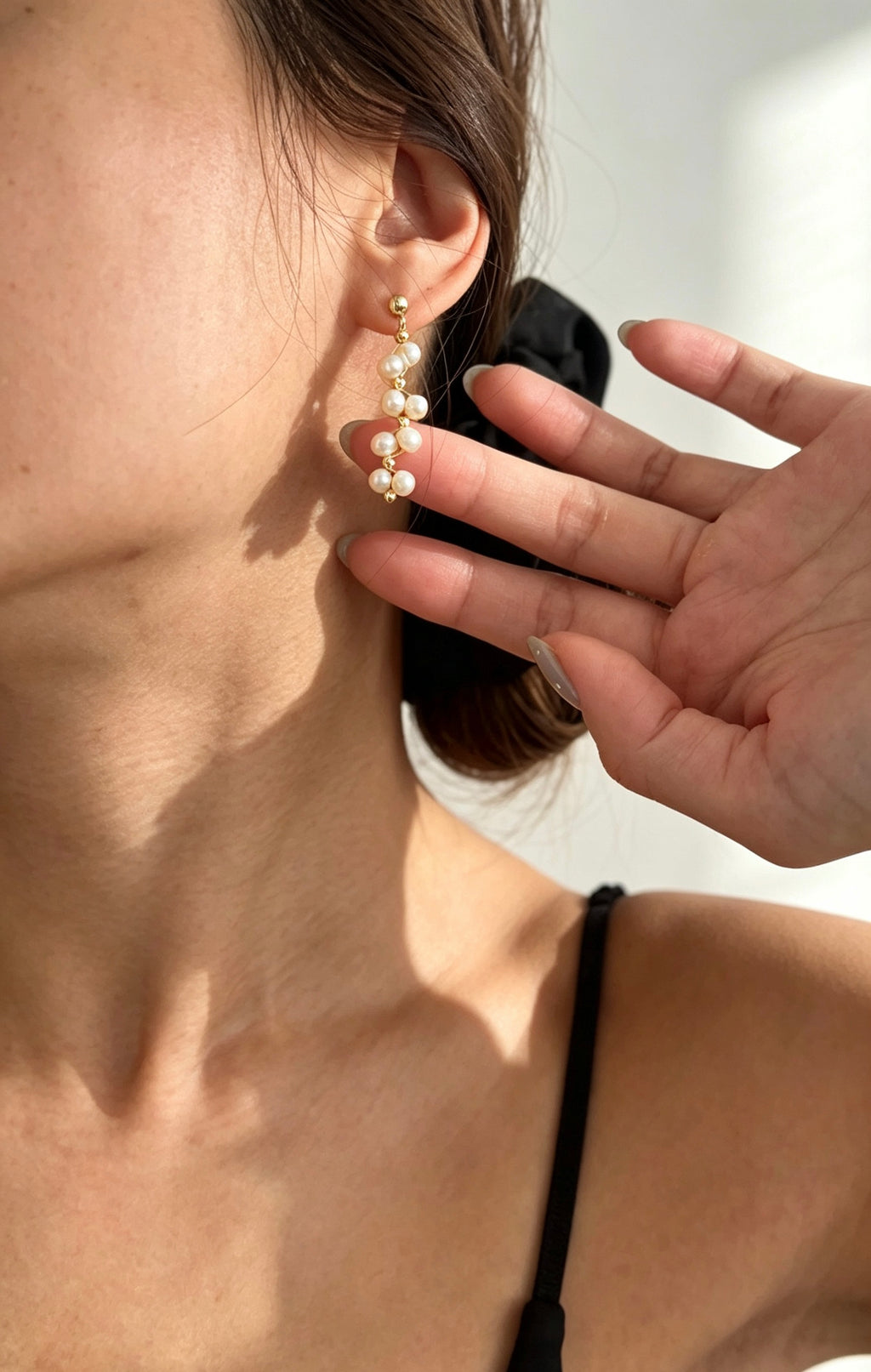 Pendientes largos de encaje con perla de agua dulce | Chapados en oro de 14K, plata S925
