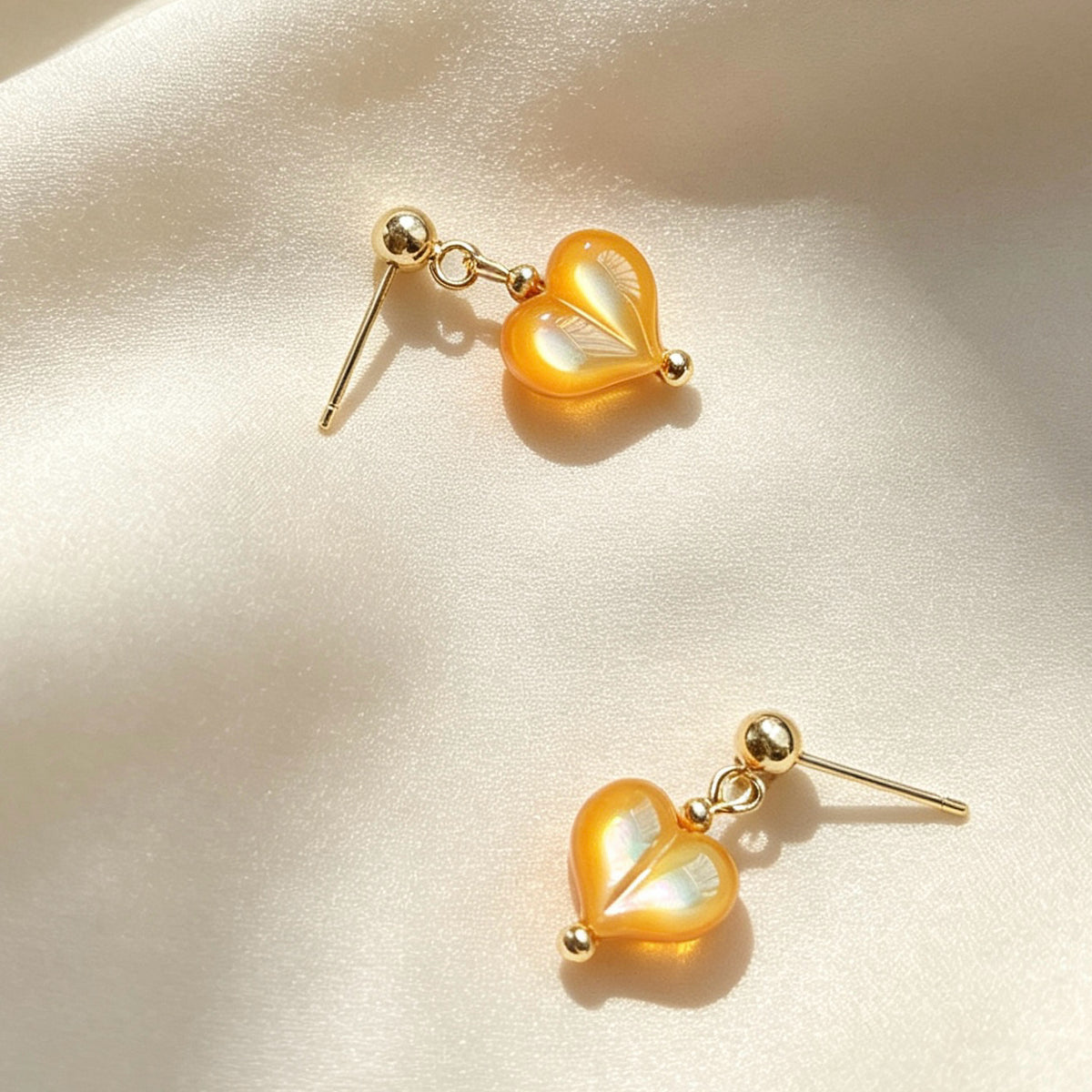 Pendientes de madreperla amarilla natural | Chapados en oro de 14K, plata S925