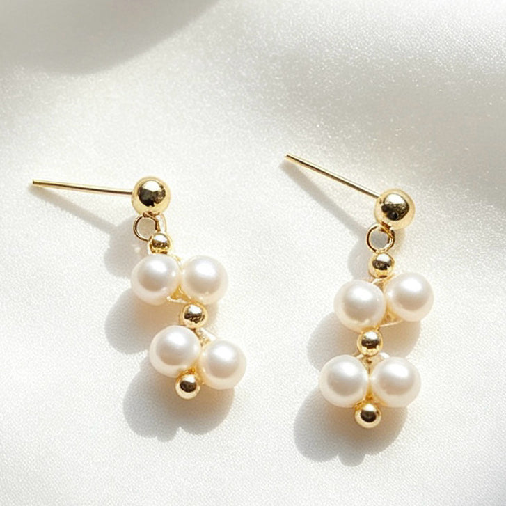 Pendientes de encaje con perla de agua dulce | Chapado en oro de 14K, plata S925